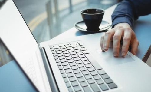 大學里的計算機老師那么厲害，為什么不去當更高薪的程序員？